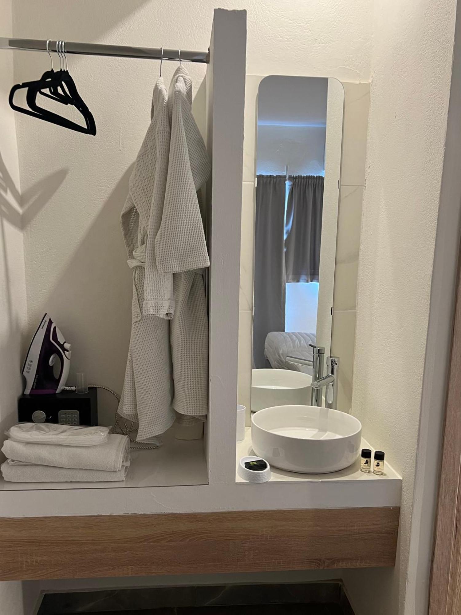Koukounari Agistri Skala  Luaran gambar